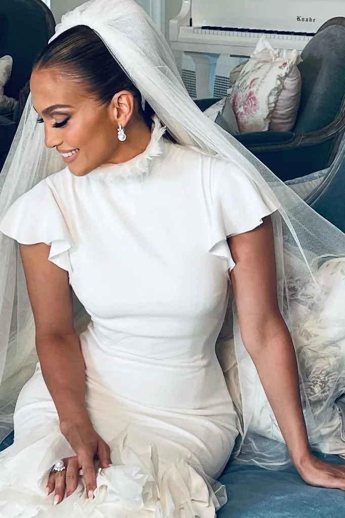 An exclusive look at Jennifer Lopez’s wedding dress
